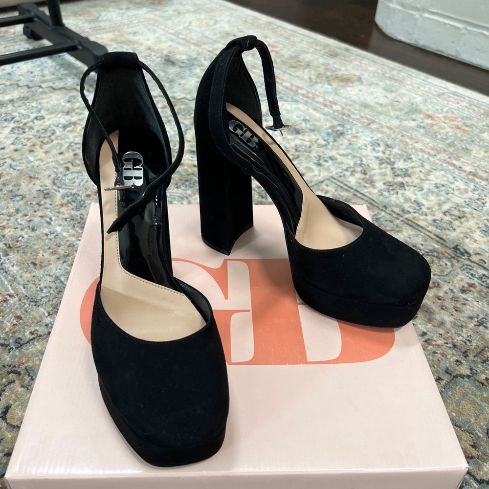 GB women’s heels